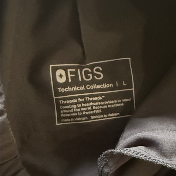 Figs Black Dowa Scrub Cargo Pants - Picture 6 of 7